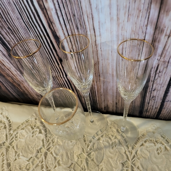 Lenox 4 Pieces Fluted Champagne Glasses With 22 Kt Gold Rim Twist  Stem - Picture 7 of 11